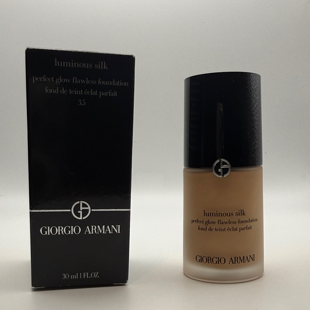 Giorgio Armani Luminous Silk Foundation -  # 3.5